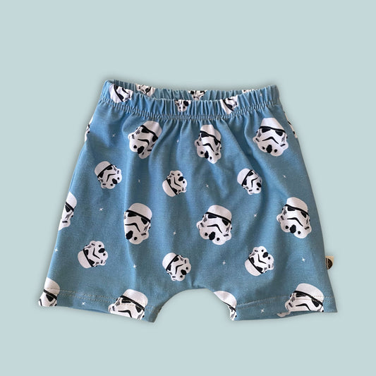 Storm Trooper Shorts kids, Star Wars Shorts, Star Wars Set, Kids Star Wars Shorts, Mandalorian, Boys Disney Shorts, Hollywood Studios Outfit