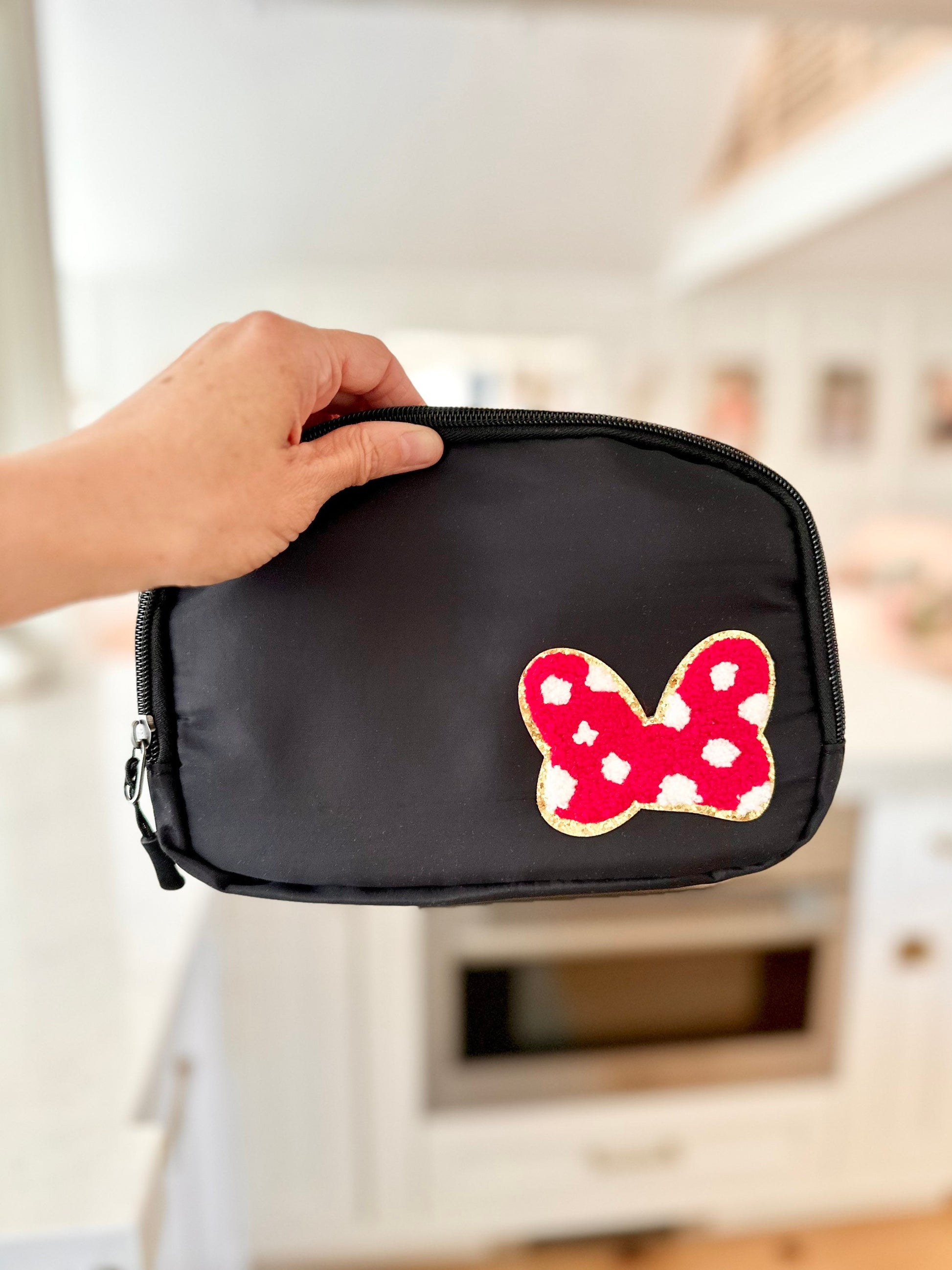 Disney Fanny Pack with Minnie bow Patch, Disney Belt Bag, Crossbody Park Bag, Travel Bag, Chenille Patches