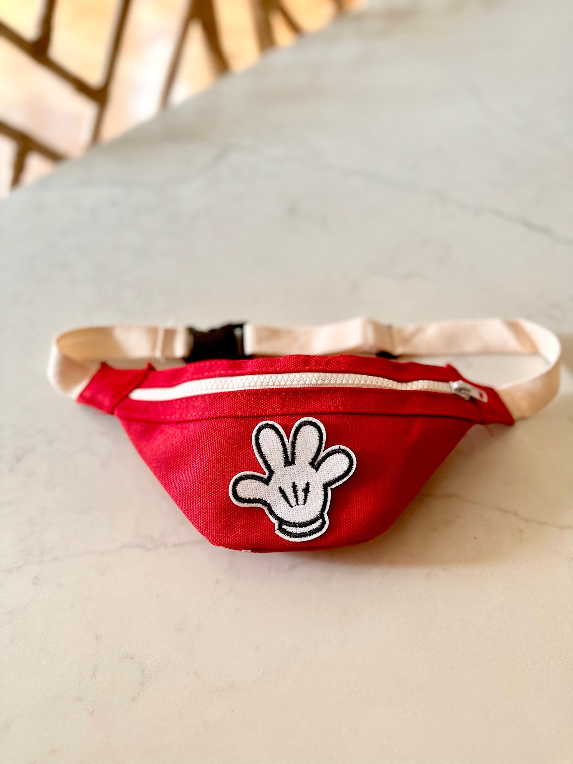 Kids Disney Fanny Pack, Kids Mickey Belt Bag, Disney Belt Bag, Crossbody Park Bag, Kids Travel Bag, Disney kids Fanny pack