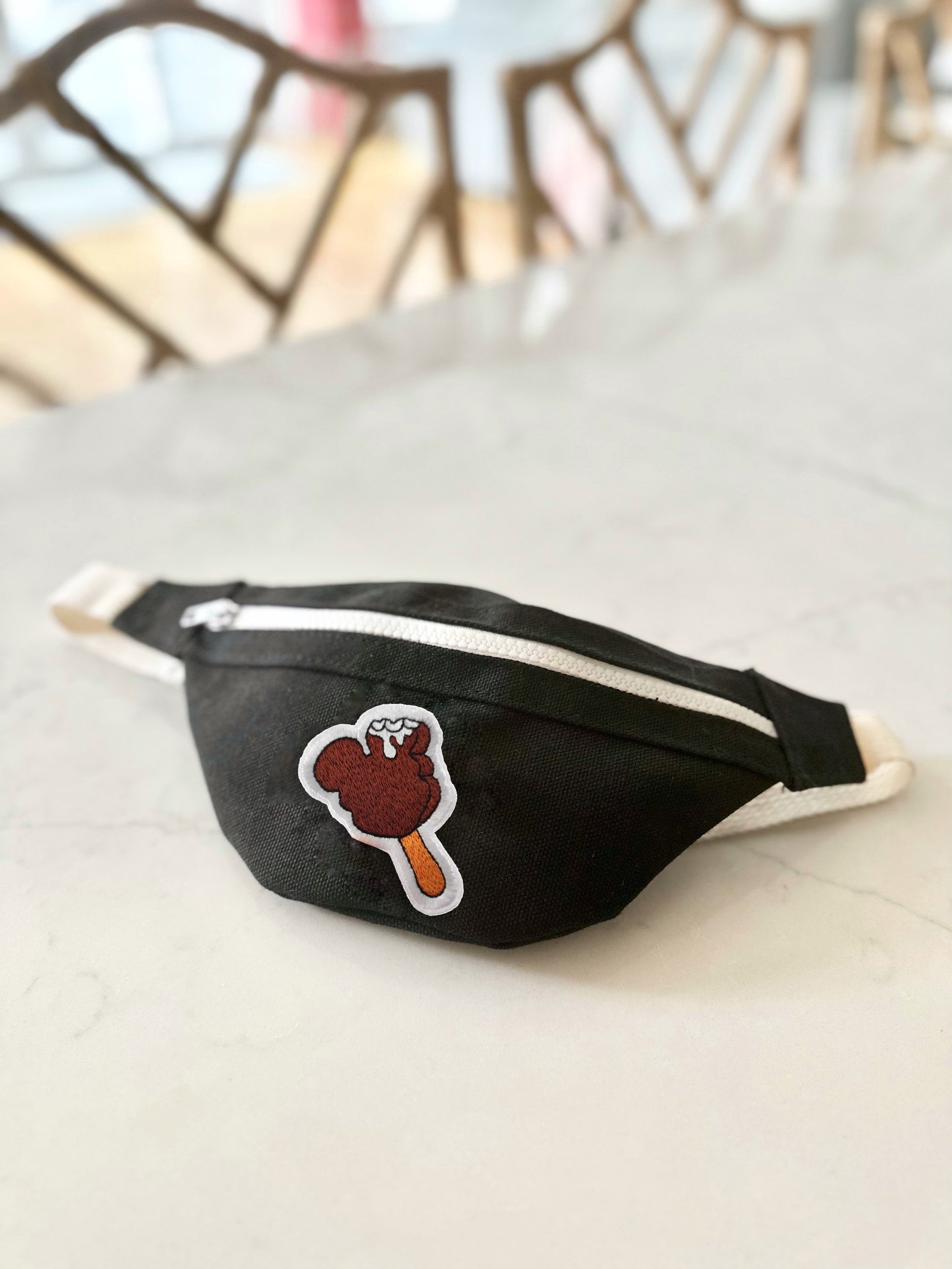 Kids Disney Fanny Pack, Kids Mickey Belt Bag, Disney Belt Bag, Crossbody Park Bag, Kids Travel Bag, Disney kids Fanny pack