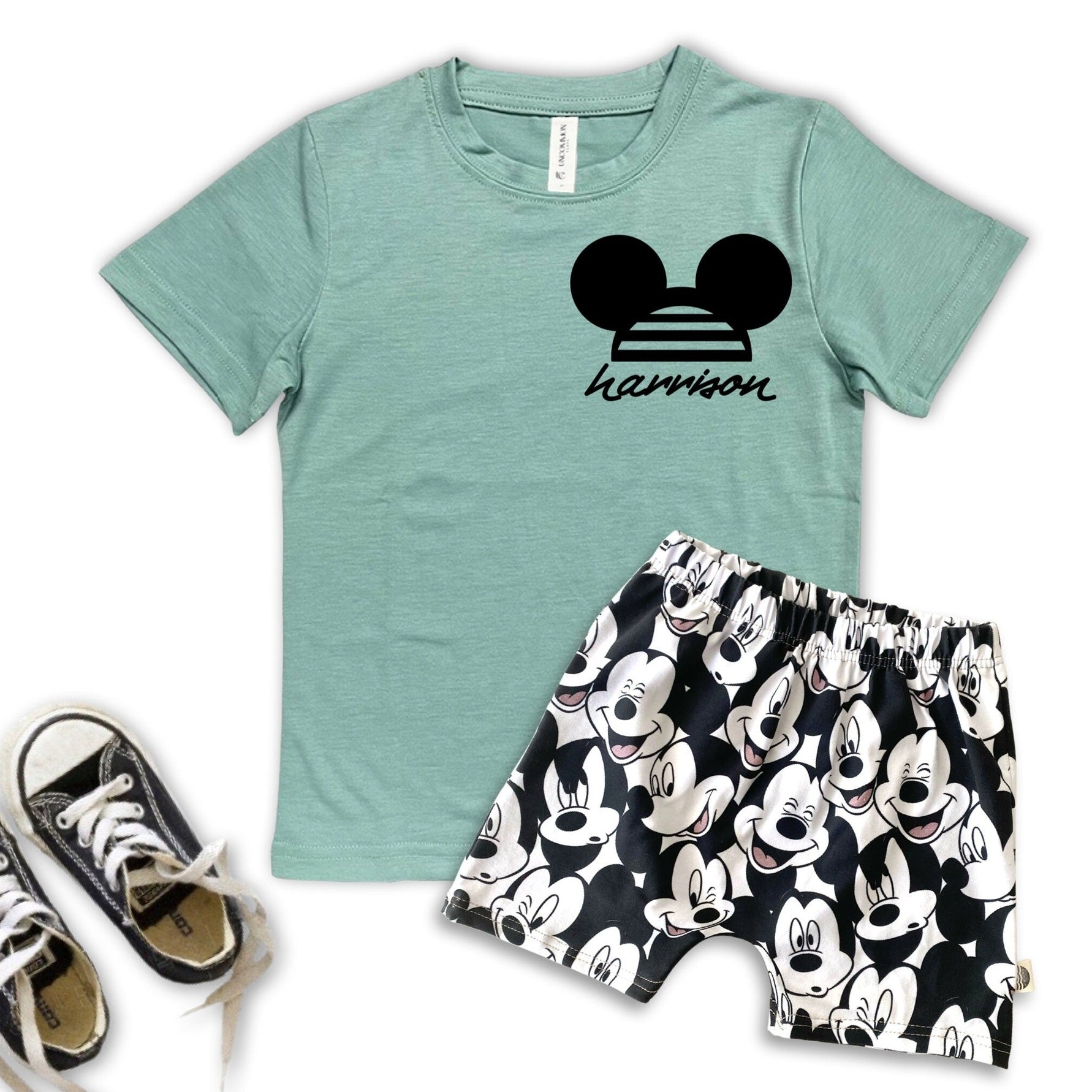 Custom Mickey Name Tee , Disney Set, Disney Vacation Tee kids, baby Disney Outfit, Kids Mickey t-shirt,Boys Disney Set Outfit,Mickey Friends