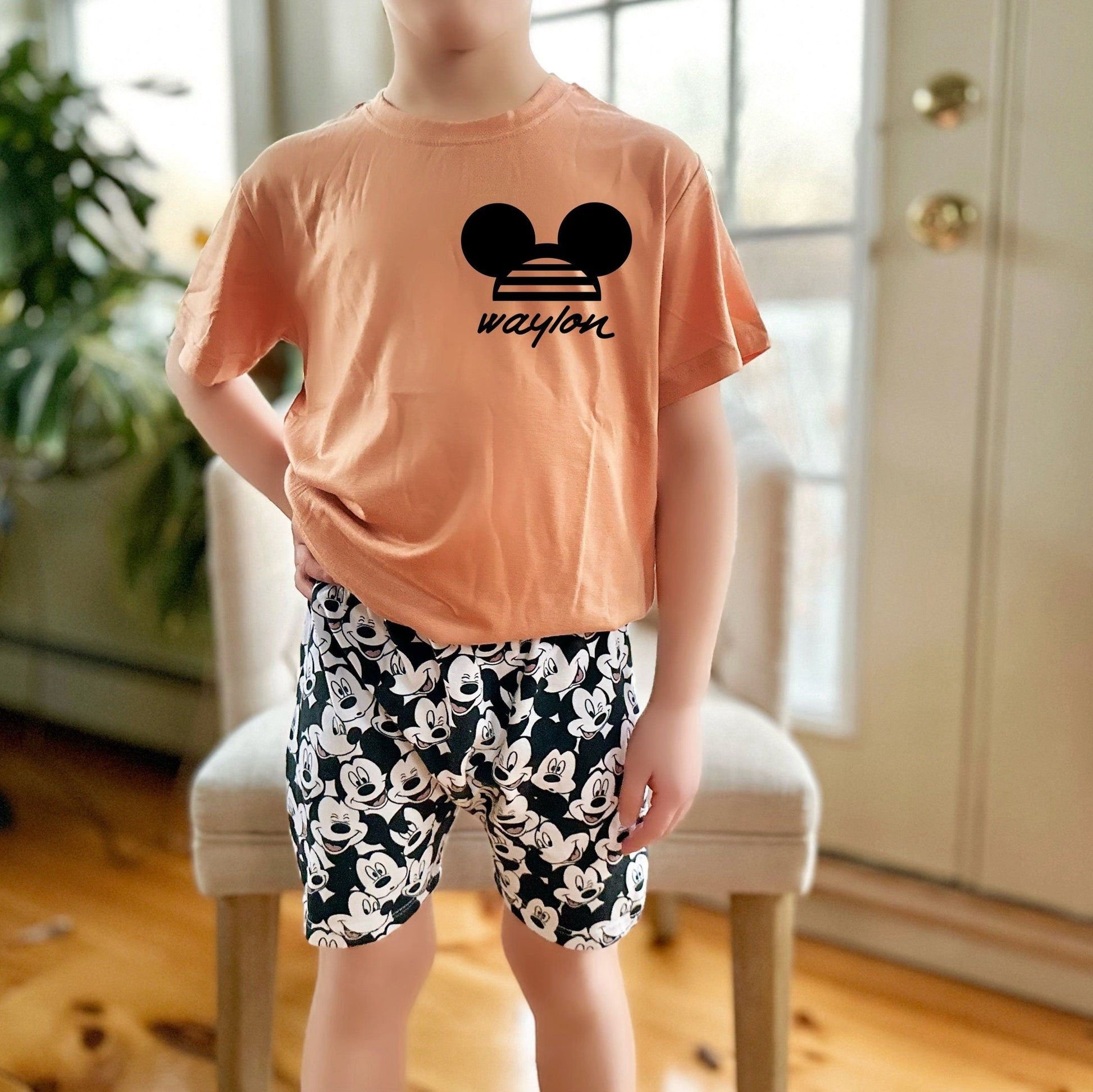 Custom Mickey Name Tee , Disney Set, Disney Vacation Tee kids, baby Disney Outfit,Kids Mickey t-shirt, Boys Disney Set Outfit,Mickey friends