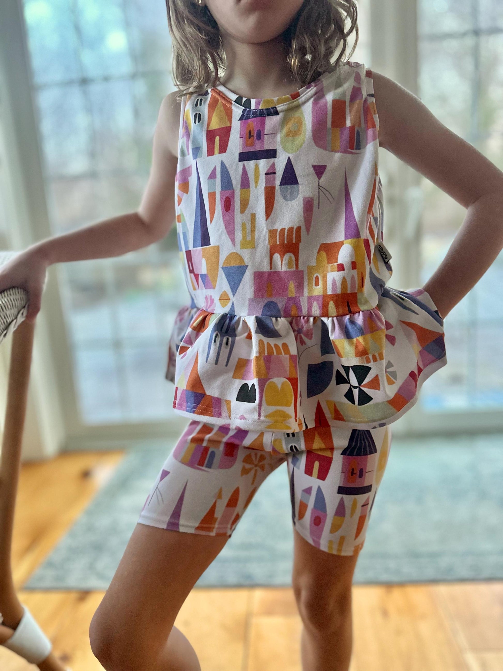 Girls Small World Tank Set, Kids Baby Disney Outfit, Girls Disney Vacation Outfit, Disney Trip T-shirt, Girls Disney Shirt, Minnie Tank Top