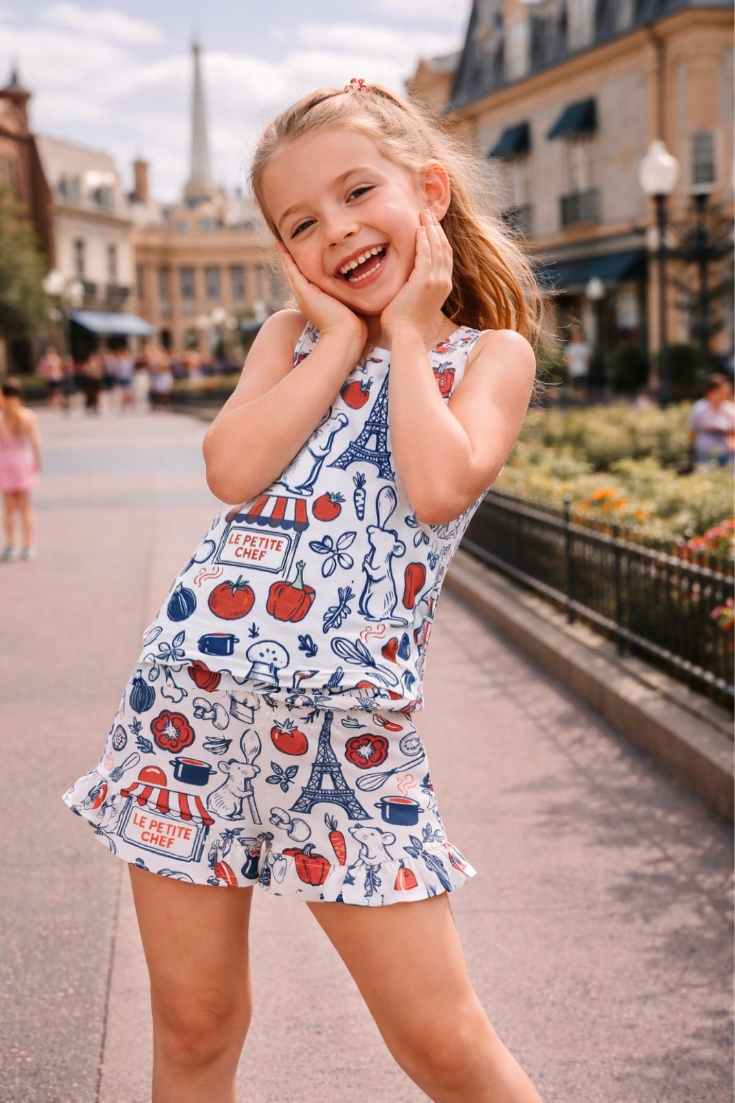 Girls Le Petite Market Cotton Ruffle Shorts