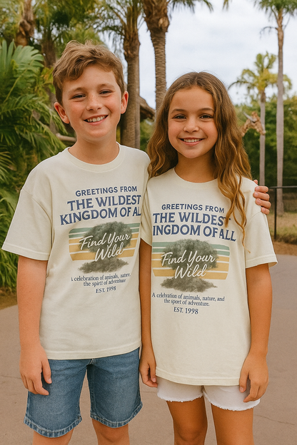 Adult Vintage Wildest Kingdom Family Graphic Tee