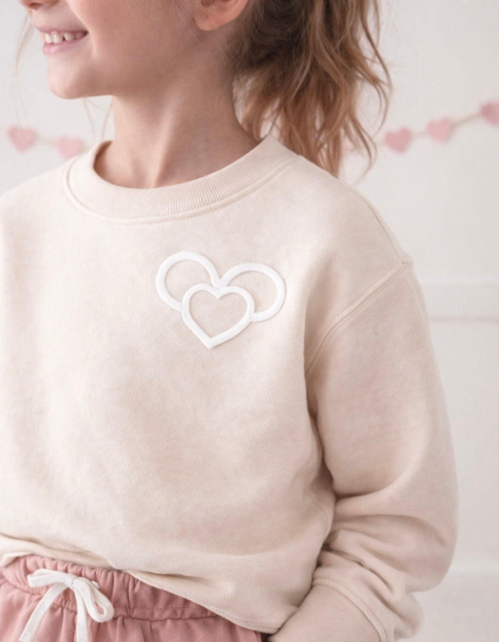 The Heart of Magic Kids Park Weight™️ Pullover | Cream Puff Heart