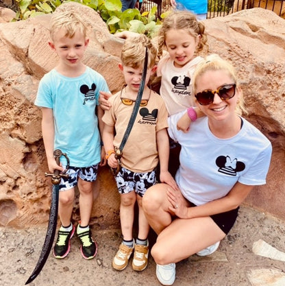 Custom Minnie Name T-shirt ,Girls Disney Set Shorts Tee,Disney Vacation Tee kids & baby Disney Outfit,Kids Mickey tshirt,Girls Disney Outfit