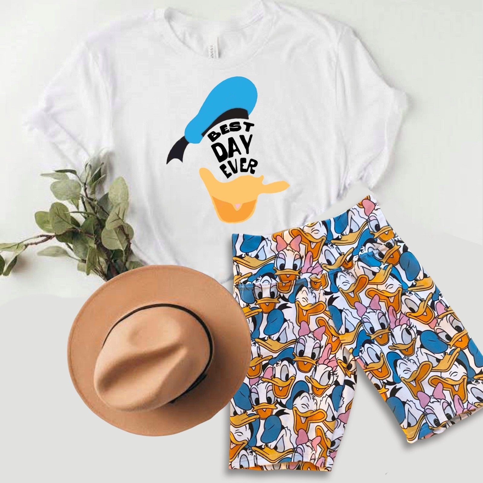 Donald Duck Tee, Women’s Disney tee, Daisy Duck Tee, Magic Kingdom Disney Tee, Adult Disney Tee , Disney Vacation Family Trip Tees