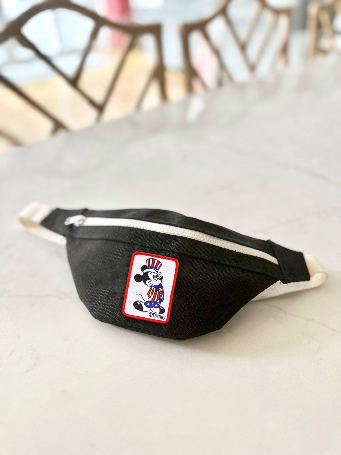 Kids Disney Fanny Pack, Kids Mickey Belt Bag, Disney Belt Bag, Crossbody Park Bag, Kids Travel Bag, Disney kids Fanny pack