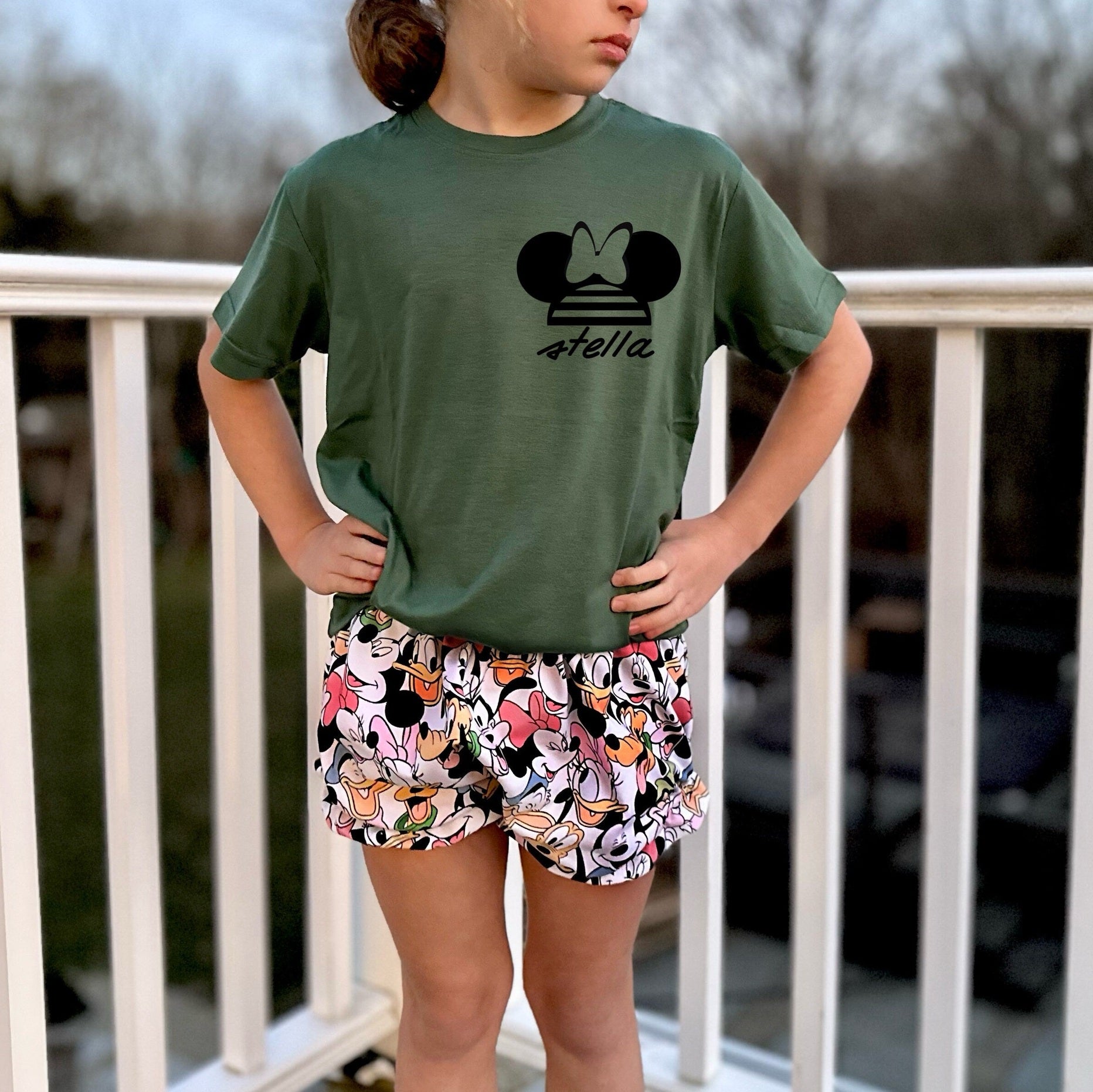 Custom Minnie Name T-shirt ,Girls Disney Set Shorts Tee,Disney Vacation Tee kids & baby Disney Outfit,Kids Mickey tshirt,Girls Disney Outfit