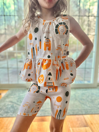 Girls BB8 Space Tank Set, Girls Hollywood Studios Outfit, Girls Disney Vacation Outfit, Disney Trip T-shirt, Girls Starwars Shirt